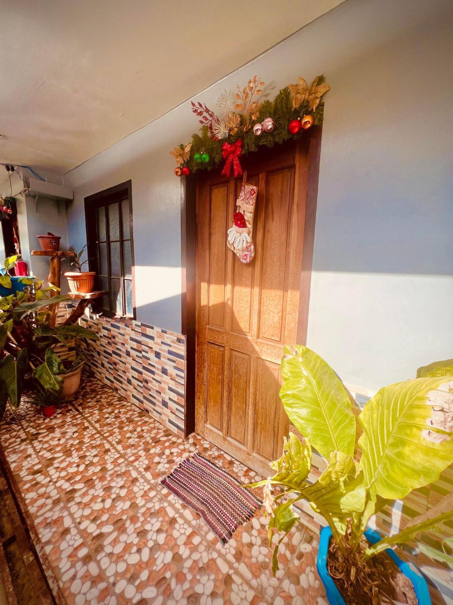 Indino Guesthouse 몰볼 외부 사진