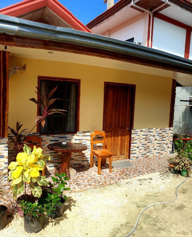 Indino Guesthouse 몰볼 외부 사진